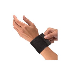Mueller Elastic Wrist Support With Loop 6281