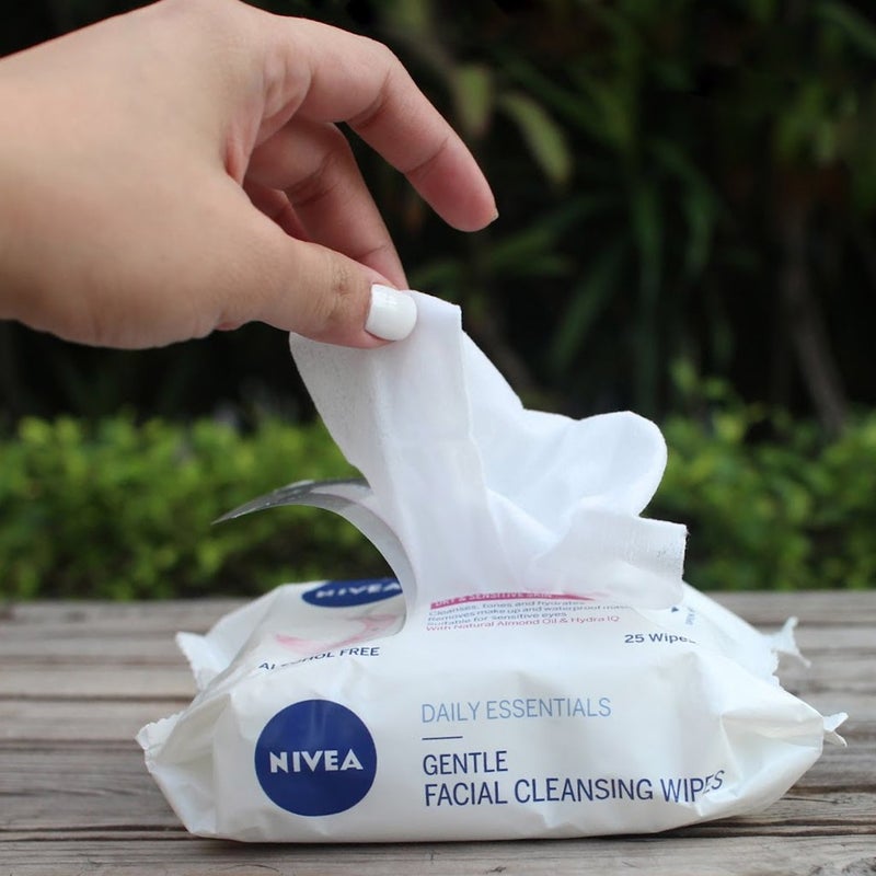 Nivea Gentle Dry to Sensitive Skin Cleansing Wipes 25's