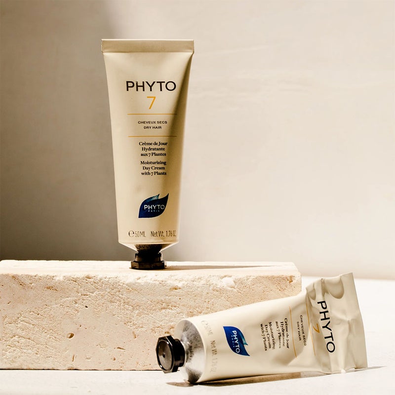Phyto Phyto 7 Moisturizing Leave-In Day Cream With 7 Plants For Dry & Frizzy Hair 50ml