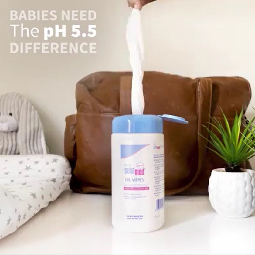 Sebamed Baby Oil Wipes, Pack of 70's