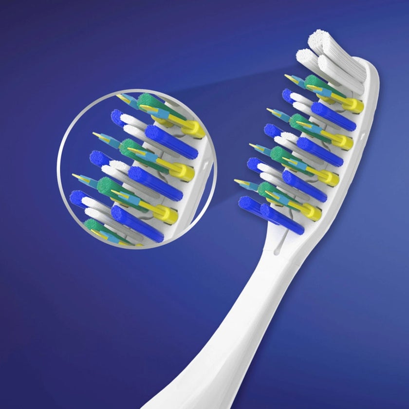 Oral-B Pro-Expert Pulsar Deep Clean 35 Medium Toothbrush, Assorted Pack of