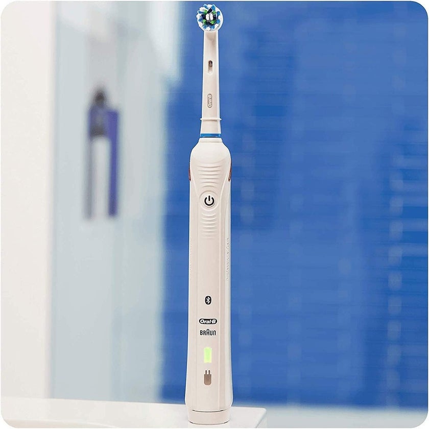 Oral B Smart 4000N Electronic Toothbrush D601.525.3