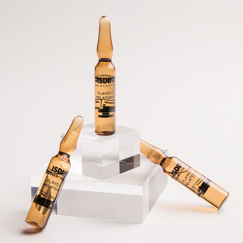 Isdin Isdinceutics Flavo-C Melatonin Ampoules 2ml, Pack of 10's