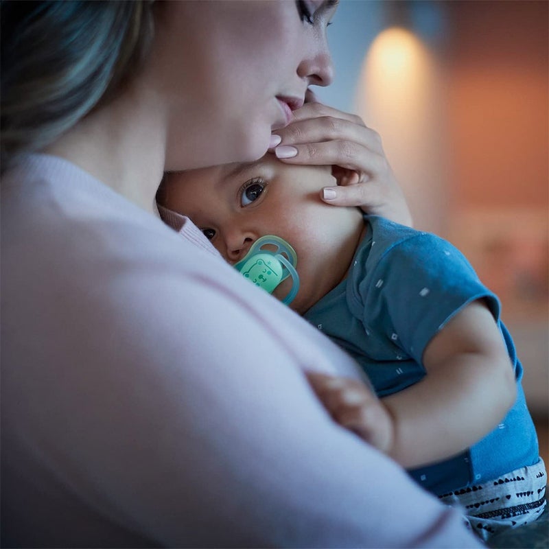 Philips Avent Ultra Air Silicone Soother Night Time For 6-18 Months Baby Boy, Pack of 2's