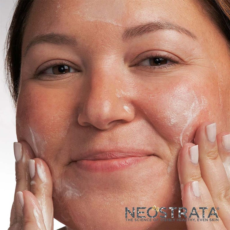 Neostrata Clarify Mandelic Clarifying Gel Facial Cleanser for Oily Skin 200ml