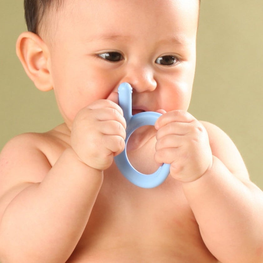 Comotomo Easy To Grab Silicone Baby Teether Blue