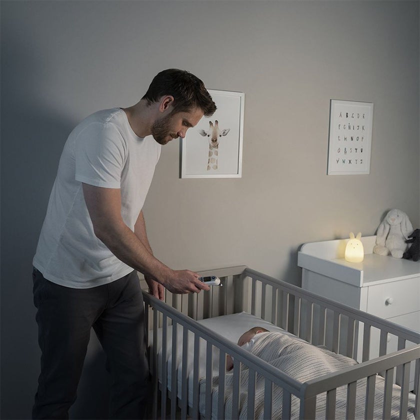 Braun Thermoscan 7+ Ear Thermometer IRT6525 + Pulse Oximeter YK-81CEU PROMO PACK