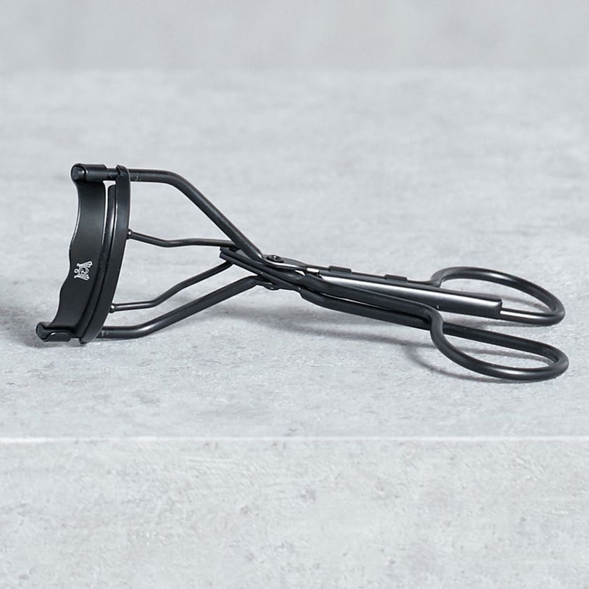 Eylure Intense Curl Eyelash Curler To Shapes Lashes