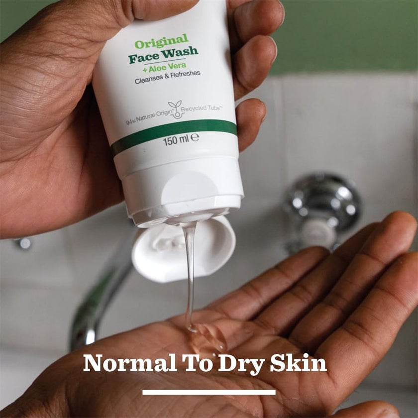 Bulldog Skincare Original Face Wash For Men With Aloe Vera 150ml