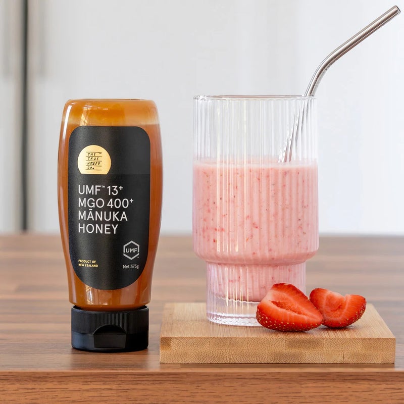 The True Honey Co Manuka Honey 400+ MGO & 13+ UMF Easy Squeeze Bottle 375g