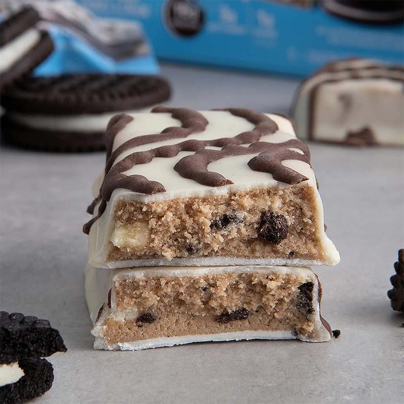 Quest Nutrition Dipped Cookies & Cream Flavoured Protein Bar 50g, Pack of 12’s 
