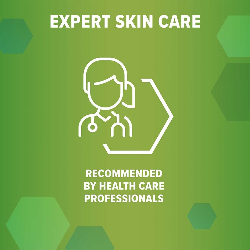 Oilatum Gentle Cleansing Head To Toe Baby Wash For 0+ Months Infant With Dry & Eczema Prone Skin 300ml