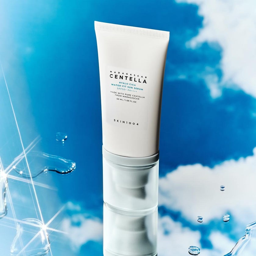 Skin1004 Madagascar Centella Hyalu Cica SPF50+ Water Fit Sun Serum 50ml
