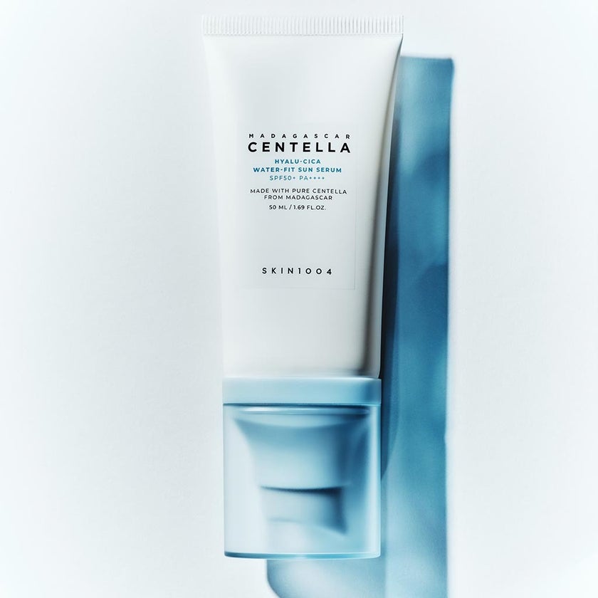 Skin1004 Madagascar Centella Hyalu Cica SPF50+ Water Fit Sun Serum 50ml