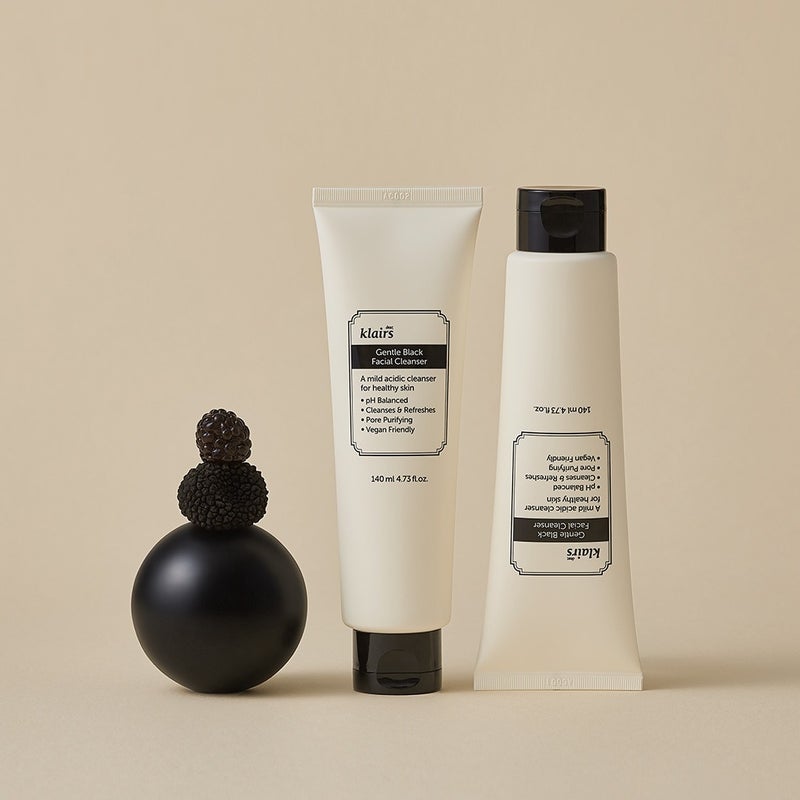 Dear Klairs Gentle Black Foaming Facial Cleanser 140 ml