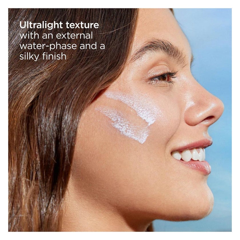 Isdin Fotoprotector Fusion Water Magic SPF50 Sunscreen 50ml + Beach Bag - PROMO Pack