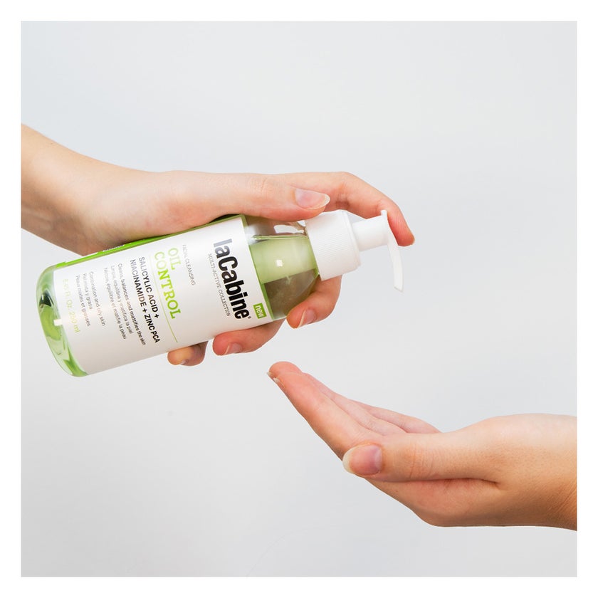 LaCabine Oil Control Facial Cleansing Gel For Combination & Oily Skin 250ml