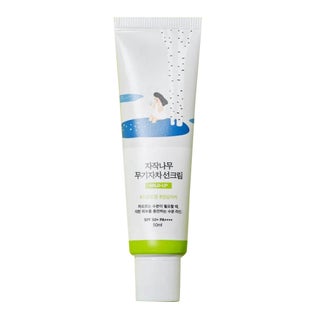 Round Lab Birch SPF50+ & PA ++++ Mild Up Moisturizing Sunscreen 50ml