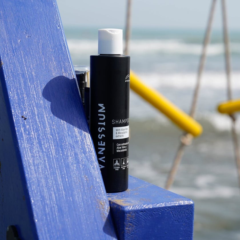 Vanessium After Sun Hair Shampoo With Aloe Vera & Macadamia Extract 200ml