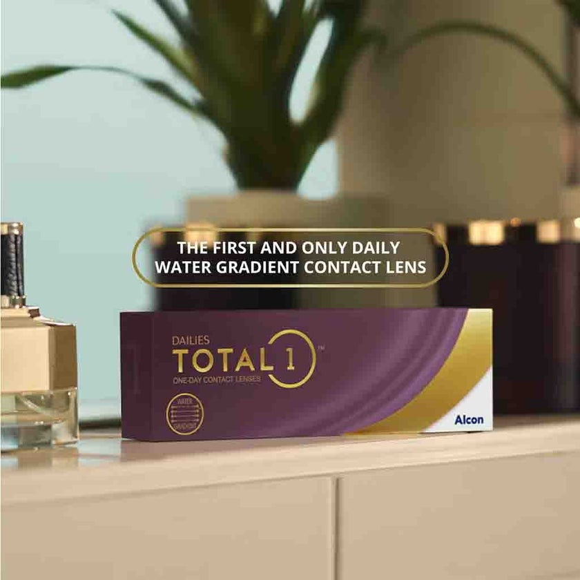 Alcon Dailies Total1 One Day Clear Contact Lenses, Base Curve 8.5, Power -5.75, Pack of 30's